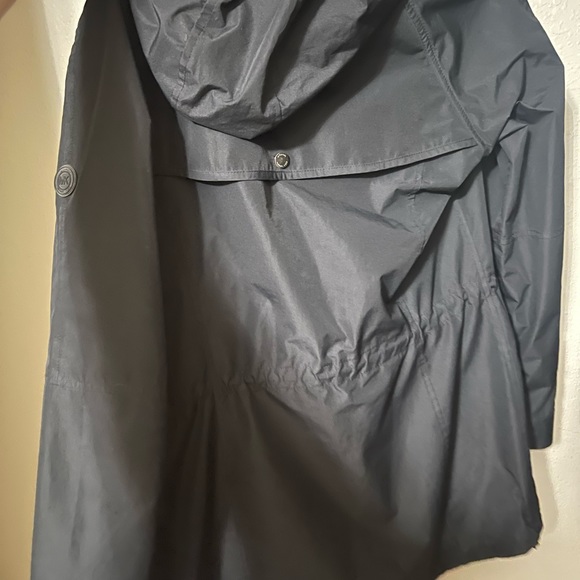 Michael Kors raincoat - Picture 3 of 4